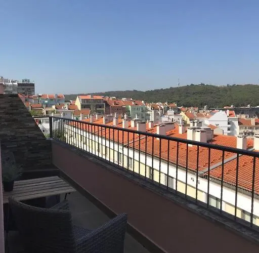Apartament New Monsanto View Charming @ Campolide - 3b Lizbona