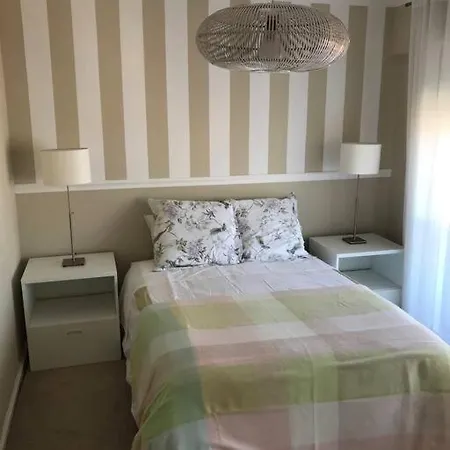 New Monsanto View Charming @ Campolide - 3b ליסבון